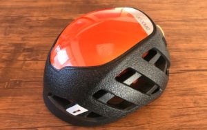 PETZL - PetzlペツルSiroccoシロッコ超軽量ヘルメット ブラックM/L新品